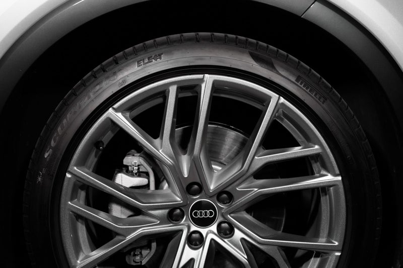 2024 Audi Q4 50 e-tron quattro 220 kW image 5
