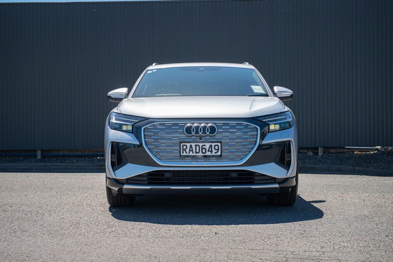 2024 Audi Q4 e-tron 50 220kW S line quattro image 2