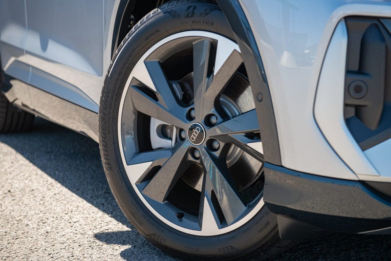 2024 Audi Q4 e-tron 50 220kW S line quattro image 4