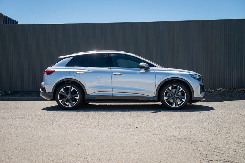 2024 Audi Q4 e-tron 50 220kW S line quattro image 5