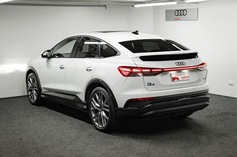 2024 Audi Q4 e-tron 50 Sportback image 4