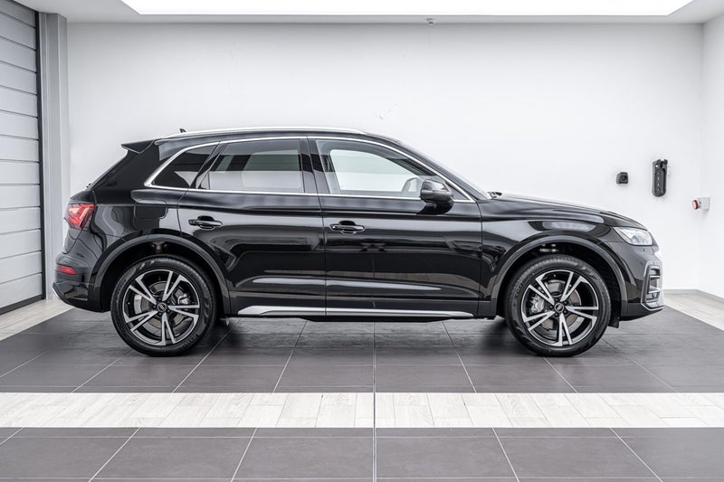 2024 Audi Q5 Limited Edition 40 TFSI quattro (1... image 2