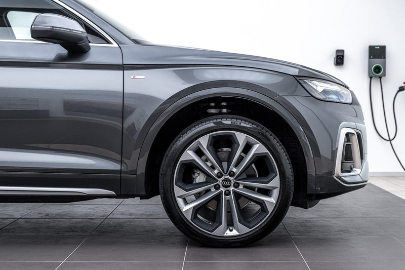 2024 Audi Q5 S LINE 40 TDI Q 150KW S TRONIC image 4