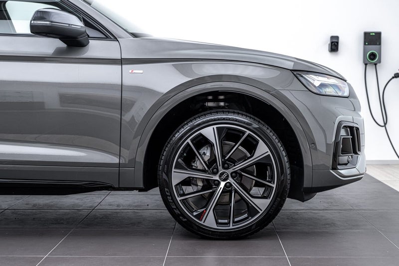 2024 Audi Q5 SPORTBACK 45 TFSI S LINE image 4
