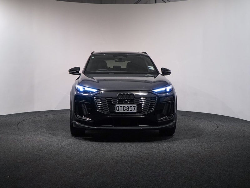 2024 Audi Q6 e-tron S-line 285kW quattro image 2