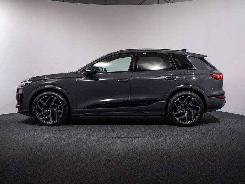 2024 Audi Q6 e-tron S-line 285kW quattro image 4