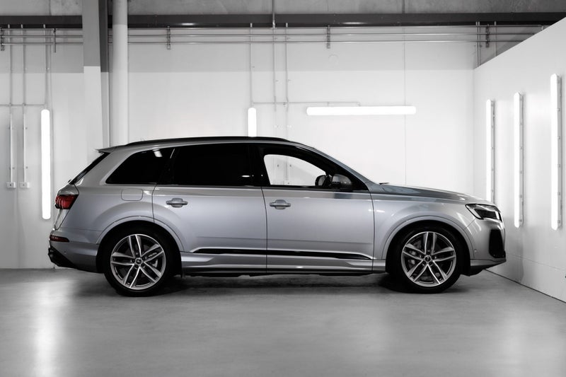 2024 Audi Q7 50 TDI quattro tiptronic image 4