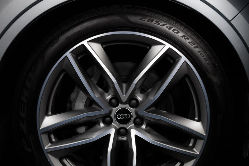 2024 Audi Q7 50 TDI quattro tiptronic image 5