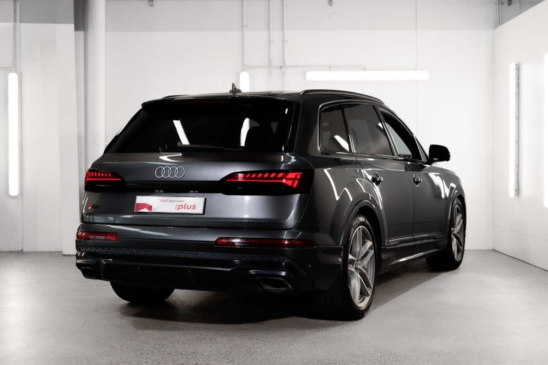 2024 Audi Q7 50 TDI quattro tiptronic image 2