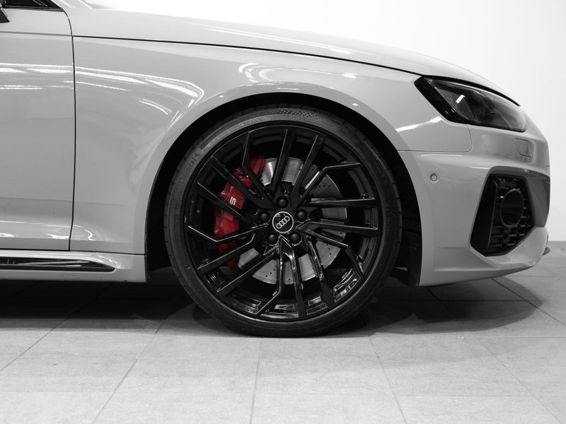 2024 Audi RS4 Avant 4WD Twin Turbo V6 331kW image 5