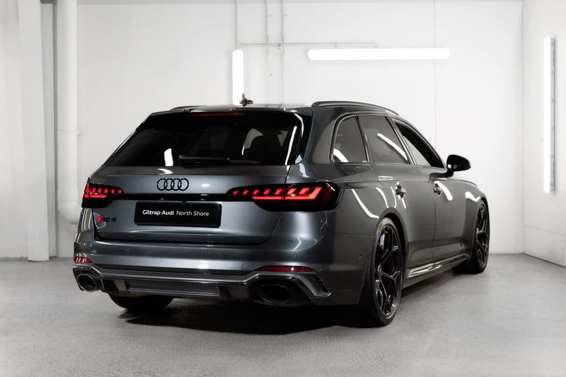 2024 Audi RS4 RS 4 Avant (331kW) image 2