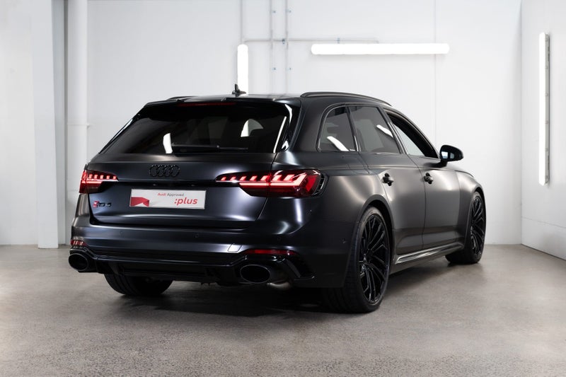 2024 Audi RS4 RS 4 Avant (331kW) image 2