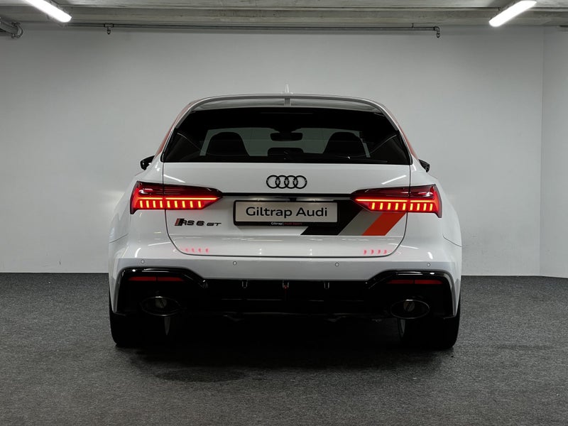 2024 Audi RS6 Avant GT image 5