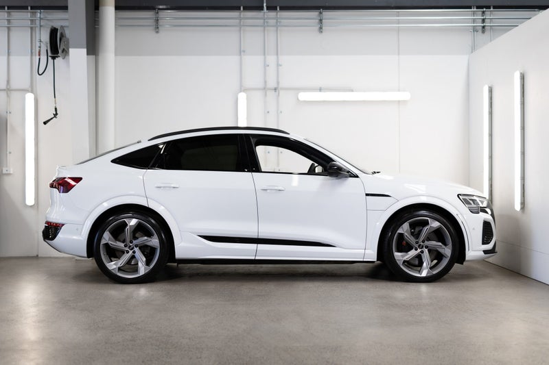 2024 Audi SQ8 e-tron Sportback image 4