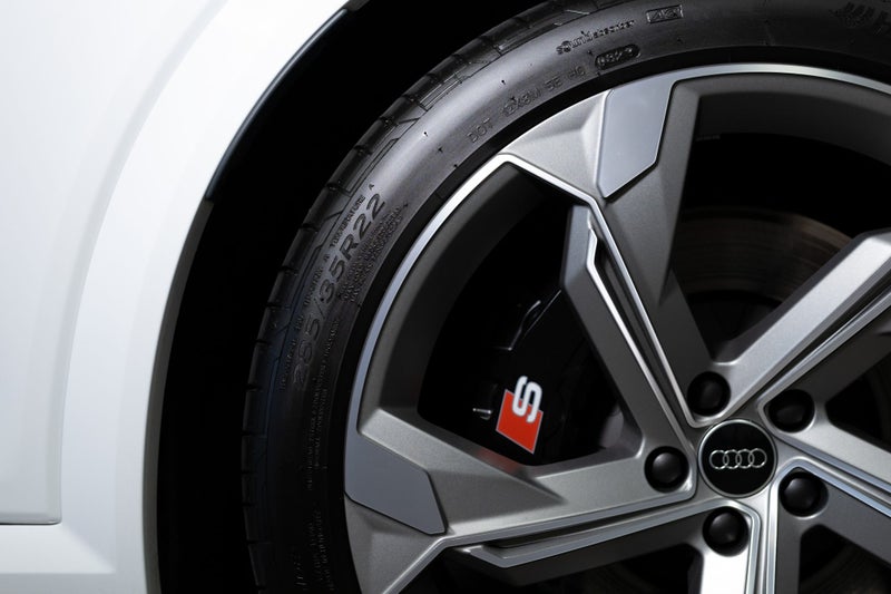 2024 Audi SQ8 e-tron Sportback image 5