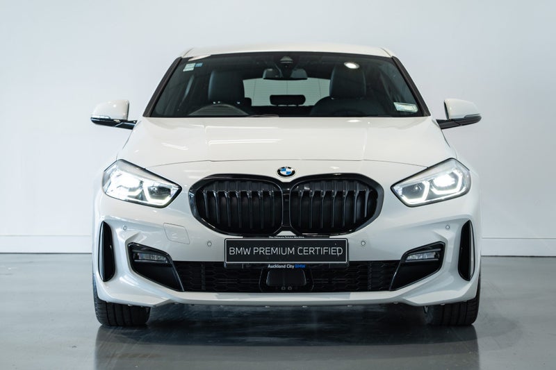 2024 BMW 118i Hatch M Sport image 3