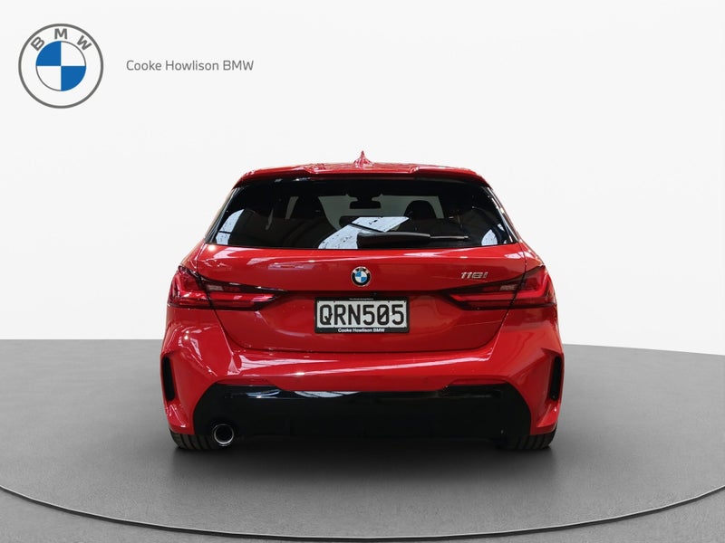 2024 BMW 118i M Sport image 5