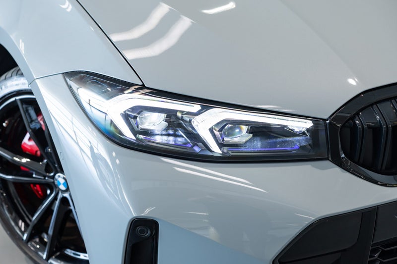 2024 BMW 320i Sedan M Sport Pro image 4