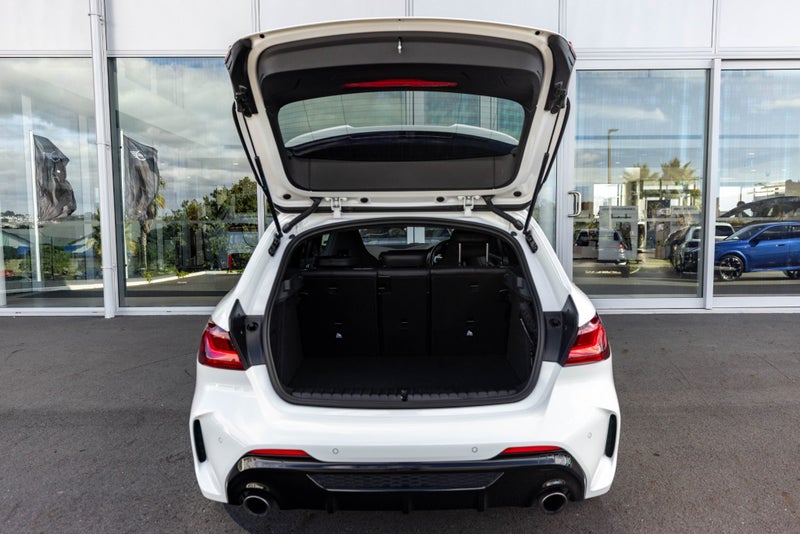2024 BMW M135i M135i image 4