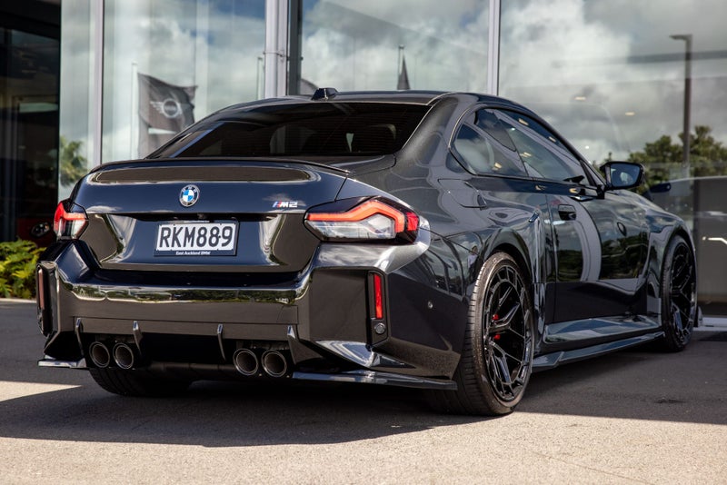 2024 BMW M2 6 Speed Manual image 5