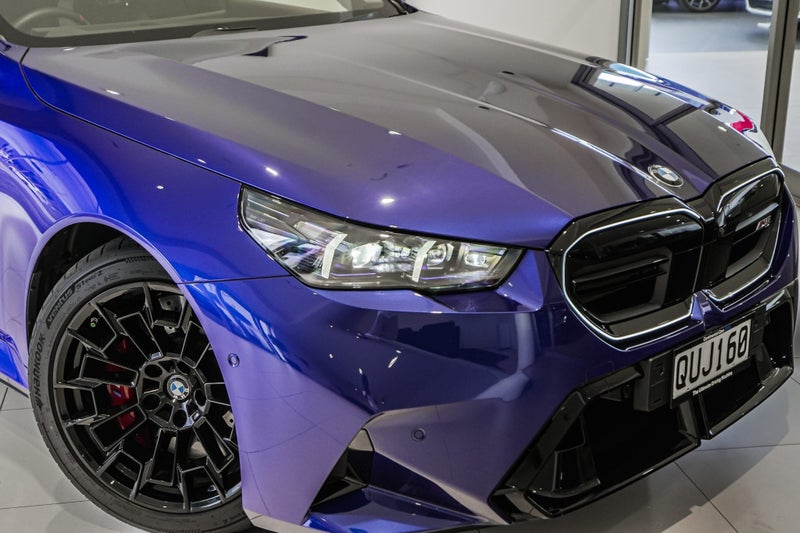 2024 BMW M5 Sedan image 3