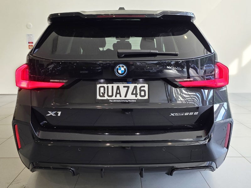 2024 BMW X1 xDrive25e xLine PHEV image 5