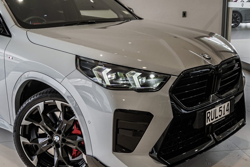 2024 BMW X2 M35i xDrive M Sport Pro & Innovations image 3