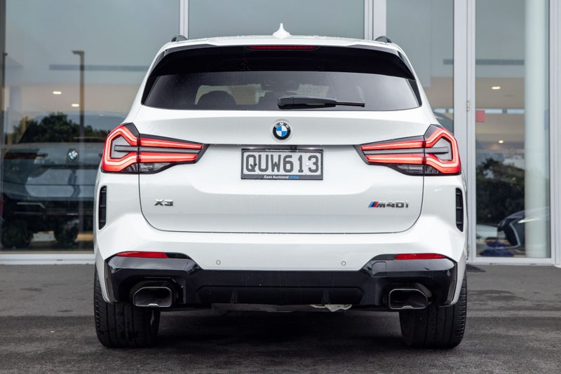 2024 BMW X3 M40i xDrive image 3