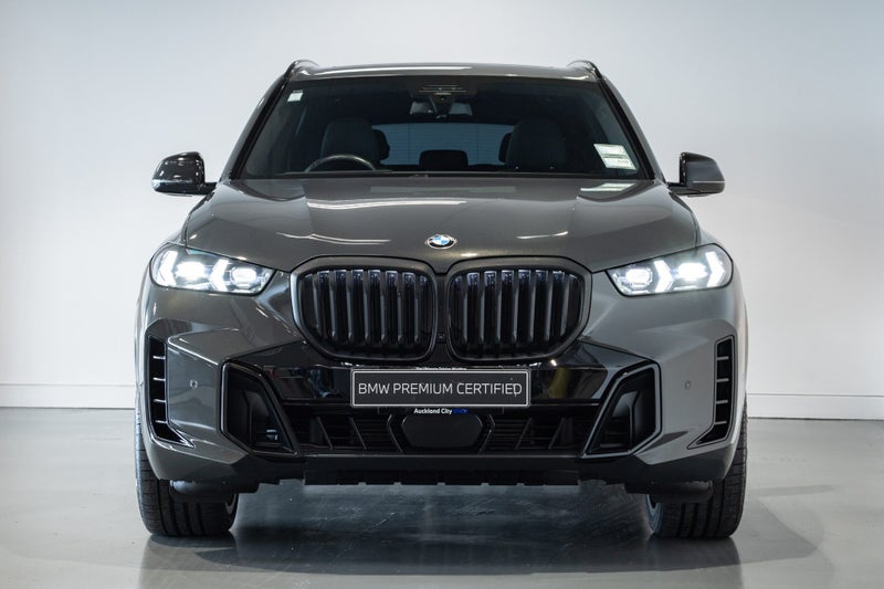 2024 BMW X5 xDrive 40d M Sport + Executive Package image 3