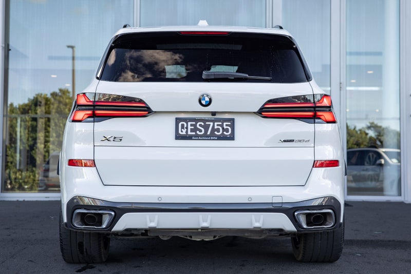 2024 BMW X5 Xdrive30d image 3