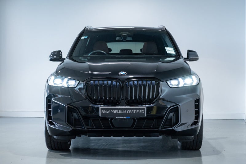 2024 BMW X5 xDrive30d M Sport Executive + Innov... image 4