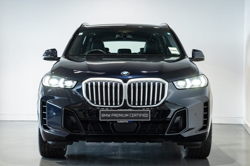 2024 BMW X5 xDrive40d M Sport + Innovations Pac... image 3