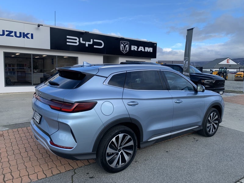 2024 BYD Sealion 6 Dynamic 2WD PHEV image 3