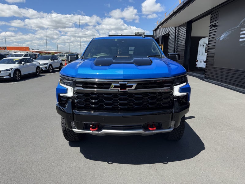 2024 Chevrolet Silverado 1500 ZR2 image 2