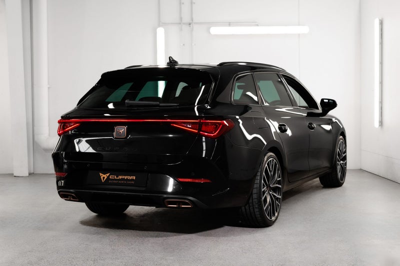 2024 Cupra Leon V e-HYBRID Sportstourer image 2