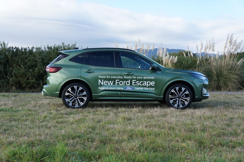2024 Ford Escape ST-LINE X FHEV 2.5L AWD image 3