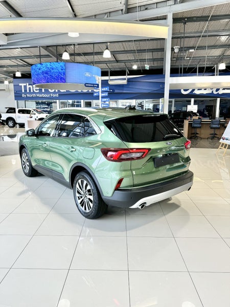 2024 Ford Escape Titanium 2.5 HYBRID image 5