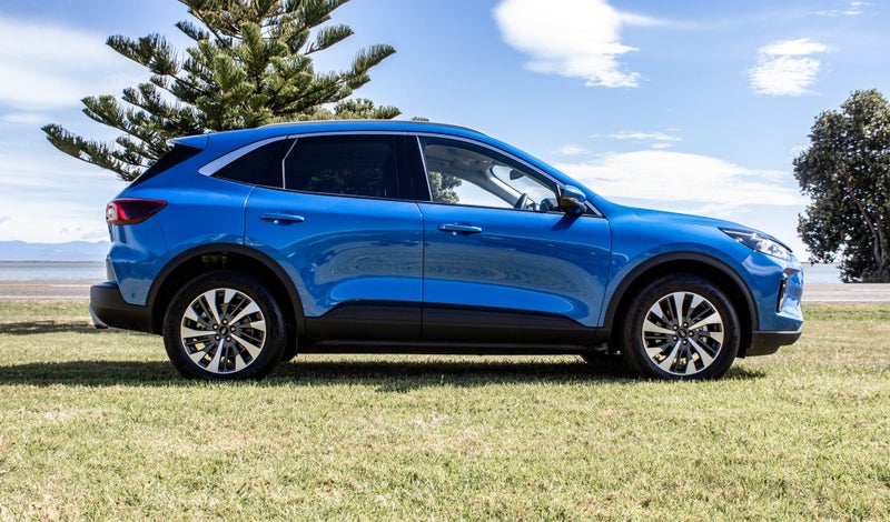 2024 Ford Escape TITANIUM 2.5L HYBRID image 2