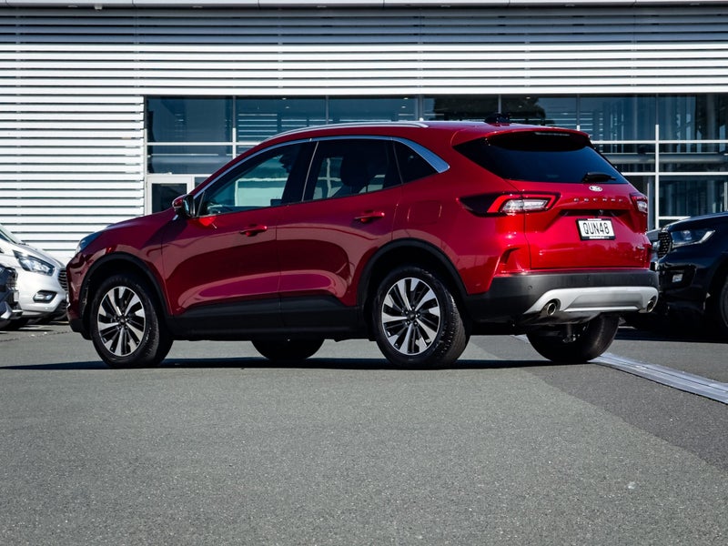 2024 Ford Escape Titanium 2.5Ph image 3