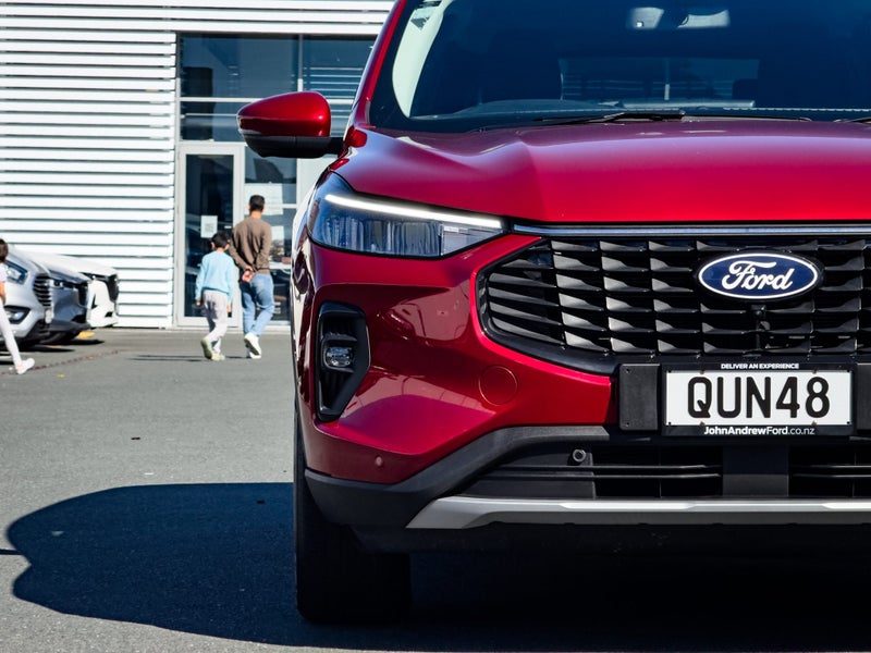 2024 Ford Escape Titanium 2.5Ph image 5