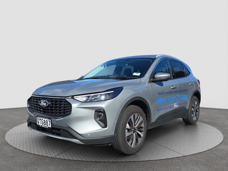 2024 Ford Escape TITANIUM FHEV 2.5L FWD image 1