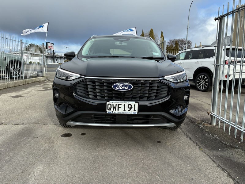 2024 Ford Escape TITANIUM FWD 2.5 FHEV image 4