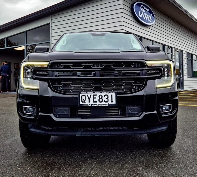 2024 Ford Ranger XLT | 4x4 | 2.0L | BLACK EDITION image 2