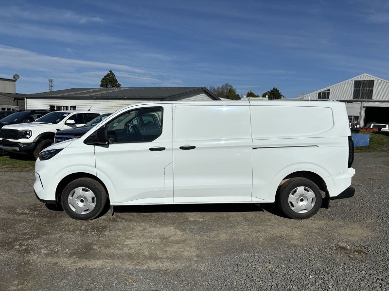 2024 Ford Tourneo TRANSIT CUSTOM 320L image 4