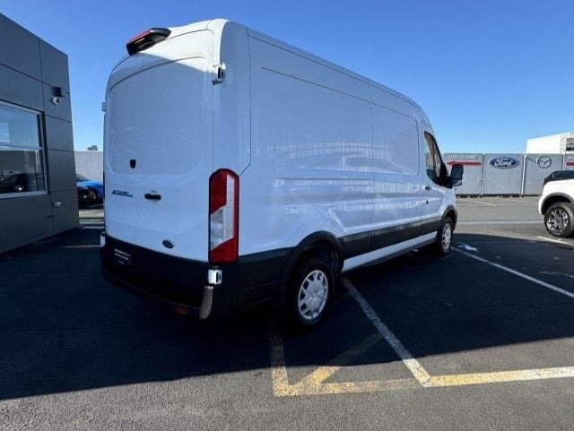 2024 Ford Transit 350L Lwb Van 75Kwh image 3