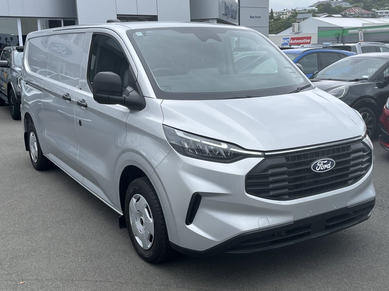 2024 Ford Transit Custom 320L 2.0D image 2