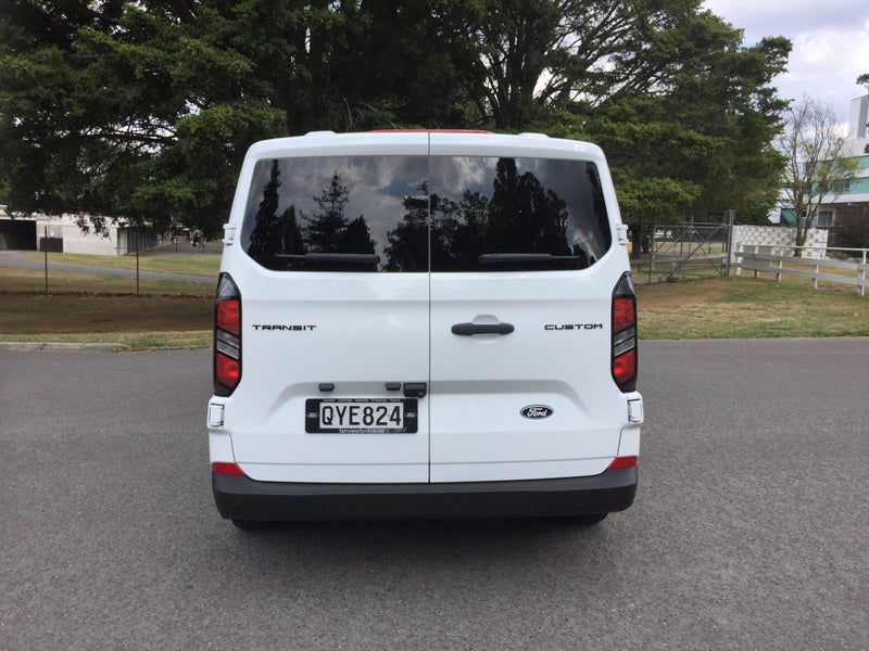 2024 Ford Transit CUSTOM KOMBI 320L 9 SEATER image 5
