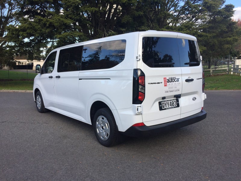 2024 Ford Transit CUSTOM KOMBI 9 SEATER image 5