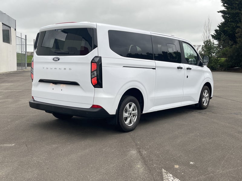 2024 Ford Transit Tourneo Custom 2.0D image 3