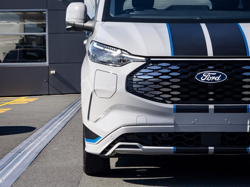 2024 Ford Transit Tourneo Custom 83Kwh image 5
